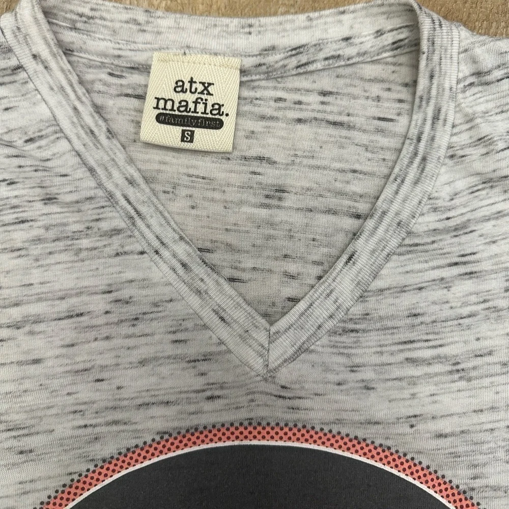 ATX Mafia “Off the Clock” Graphic Tee | V-Neck | Heather Gray | Size S - Picture 7 of 9
